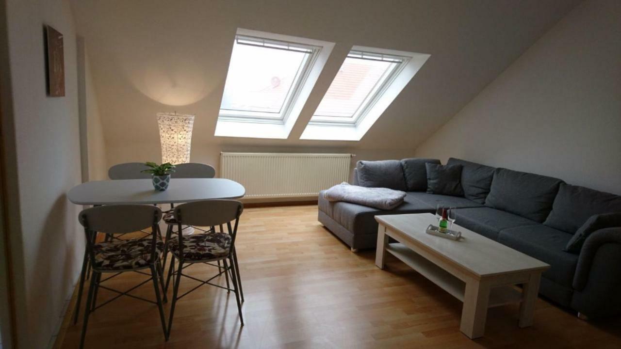 Ferienwohnung mit Domblick Naumburg  Exterior foto